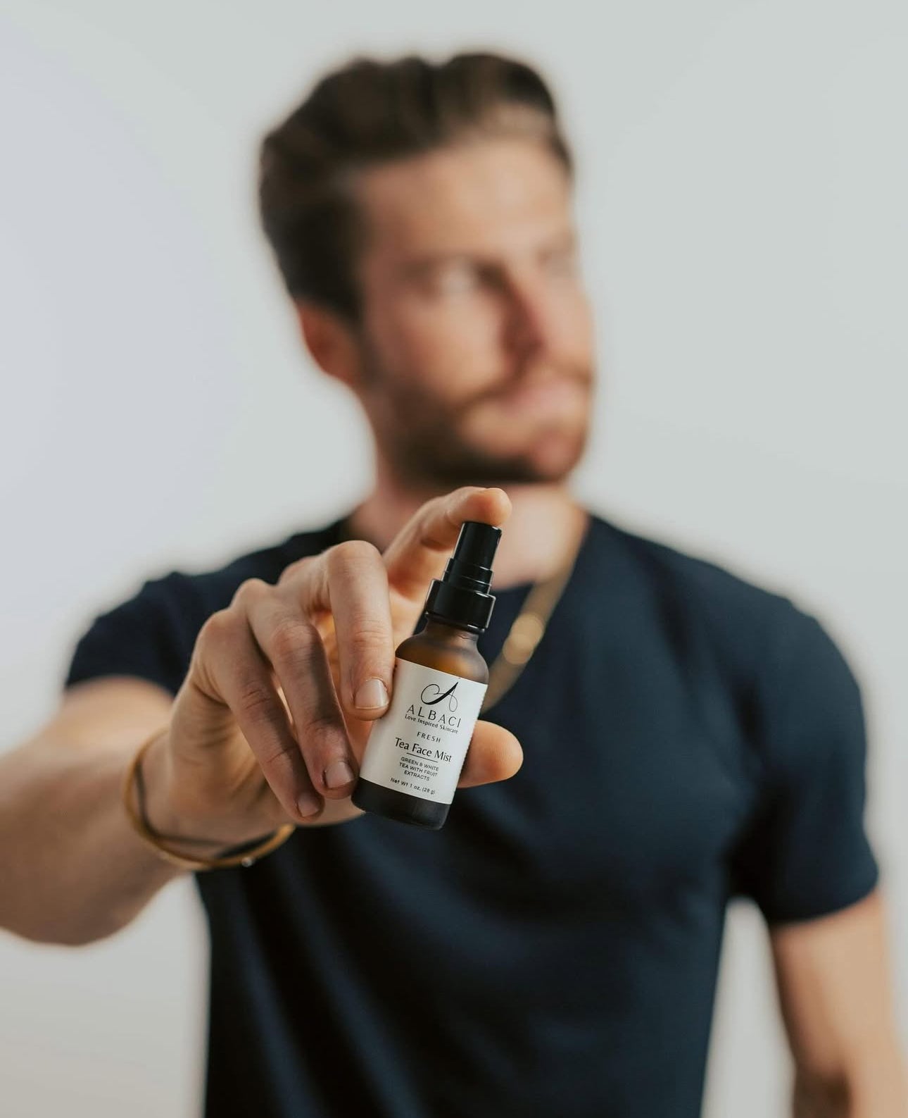 FRESH TEA FACE TONER MIST: A hydrating, antioxidant-rich toning spray