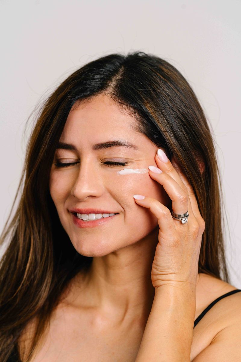 Night Time Ageless Cream: An Age Defying Serum, that visibly brings skin a youthful, radiant glow